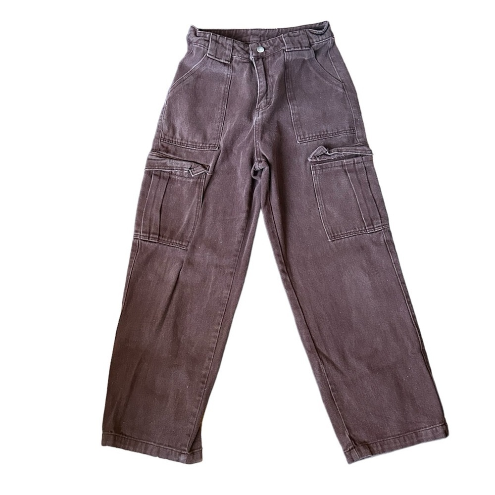 Wide leg cargo jeans